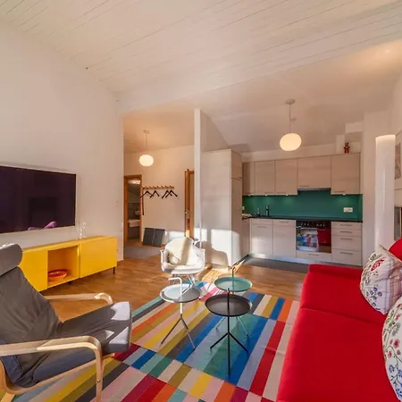 Apartmán Chesa Nair - *